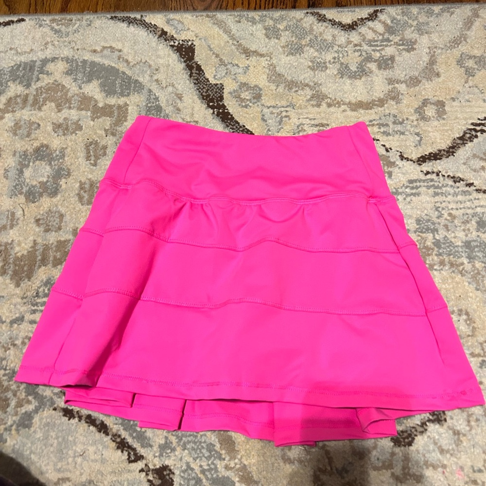 Hot pink tennis skirt!